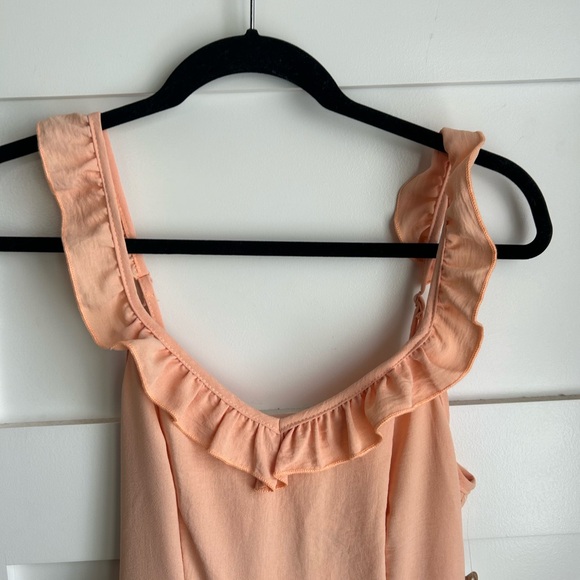 Altar ‘D State Dress - Picture 2 of 8